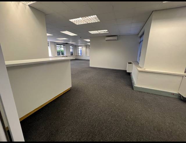 209M² OFFICE TO LET IN ROSEBANK